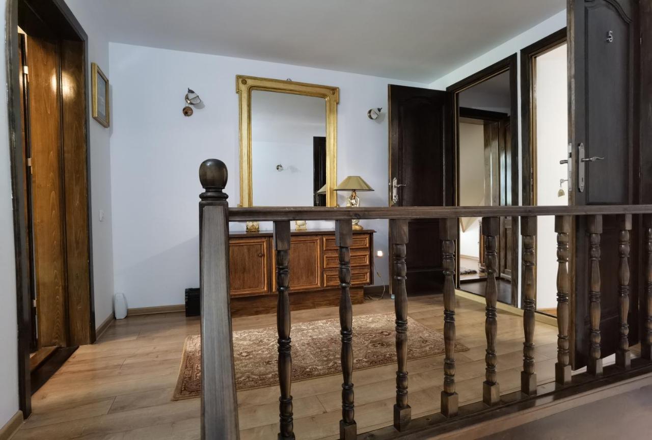 Conacul Caterinei Otel Polovragi Dış mekan fotoğraf