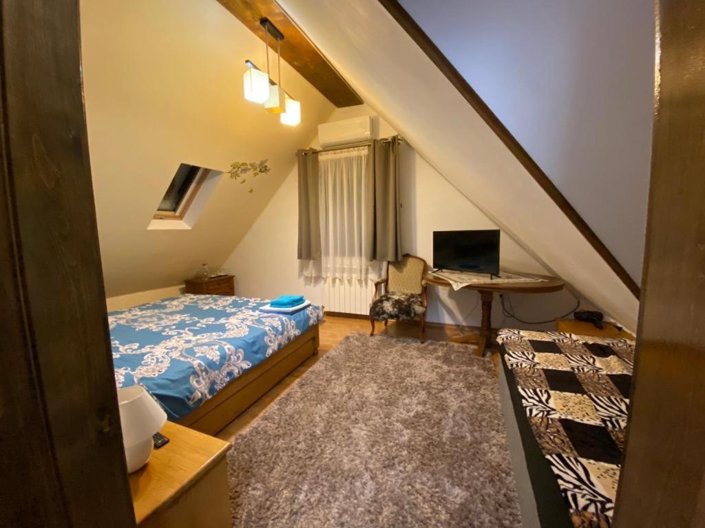 Conacul Caterinei Otel Polovragi Dış mekan fotoğraf